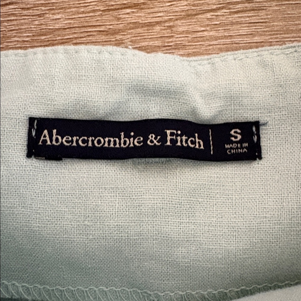 Abercrombie & Fitch Cotton Linen Paper Bag Button Fly Shorts - Picture 5 of 9
